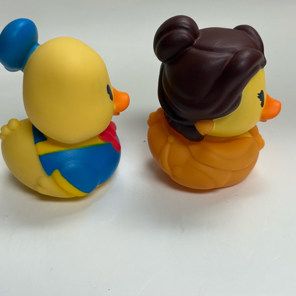 Disneys Princess Belle and Donald Duck Jeep Rubber Duck Bath Toy Figure - Picture 5 of 6